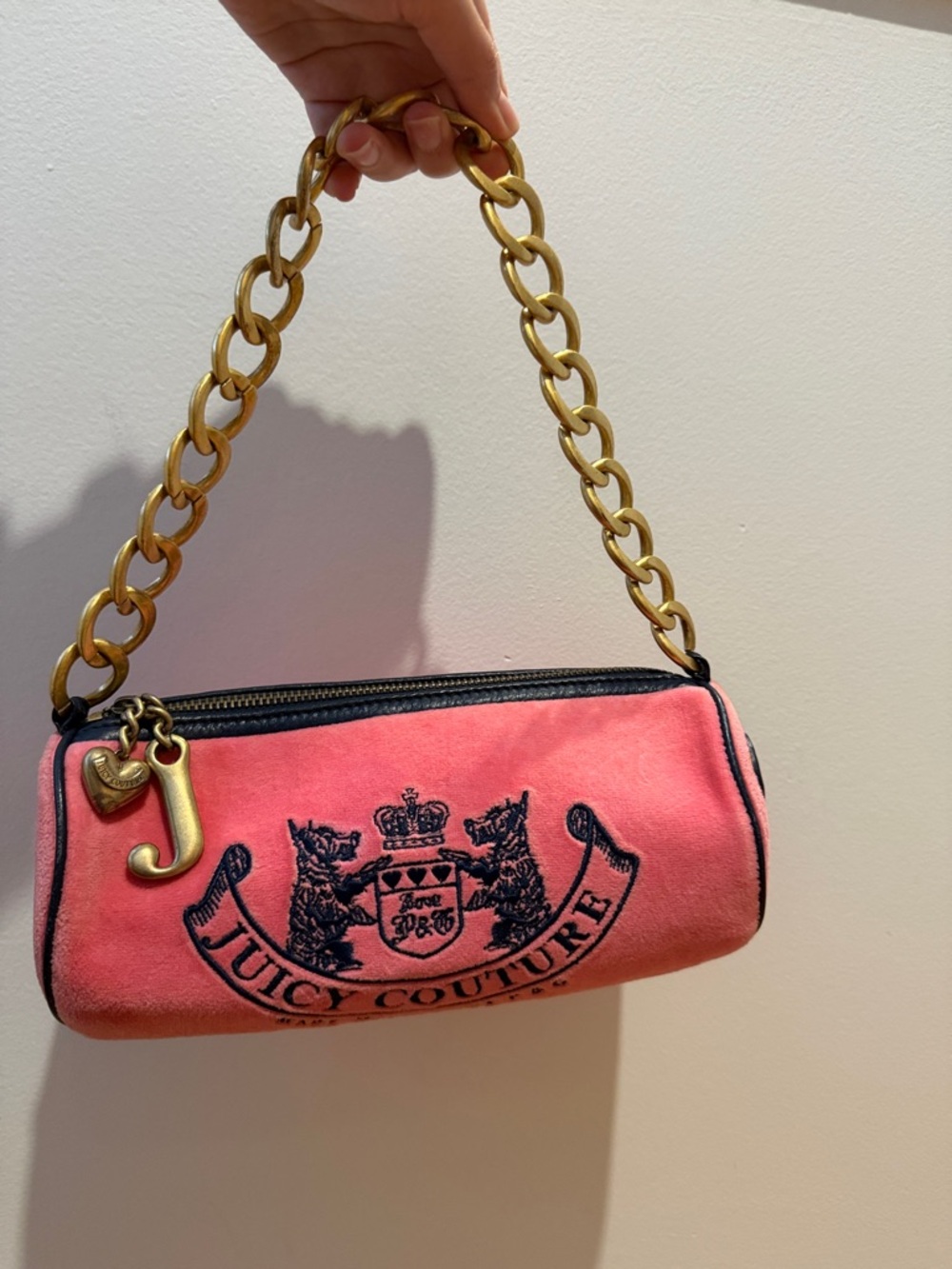 Vintage Y2K Juicy Couture Pink Velvet Barrel Bag with Gold Chain
